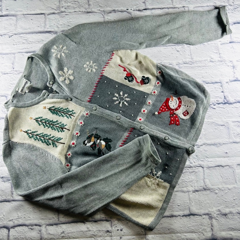 Breckenridge Women's Gray Winter Patchwork Embroidered Cardigan Sweater Medium